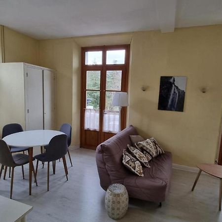 T2 Avec Terrasse Vue Hautacam Dans Villa Historique "Victoria" Argelès-Gazost Zewnętrze zdjęcie